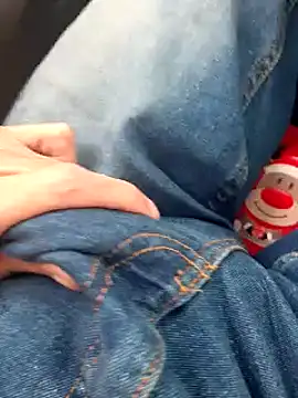 Snapshot of feet_toes chatting on December 29, 2024, 1:28 pm feet toes online show from December 29, 2024, 1:28 pm