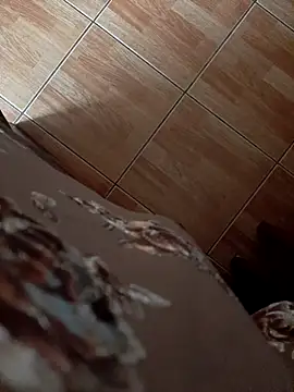 feet toes online show from November 5, 2025, 6:38 am