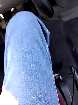 Snapshot of feet_toes chatting on February 20, 2025, 9:44 am feet toes online show from February 20, 2025, 9:44 am