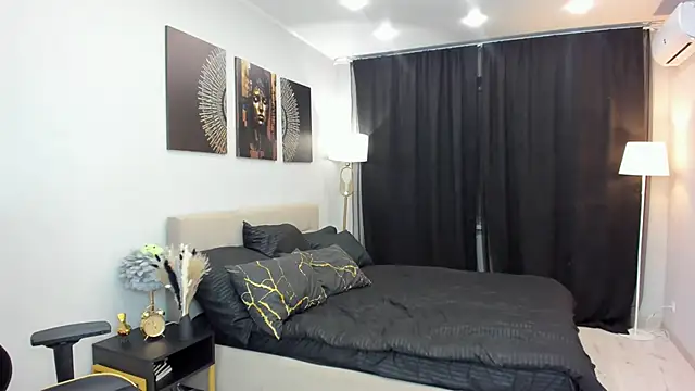 Snapshot of RedLipse chatting on October 11, 2025, 2:34 am RedLipse online show from October 11, 2025, 2:34 am