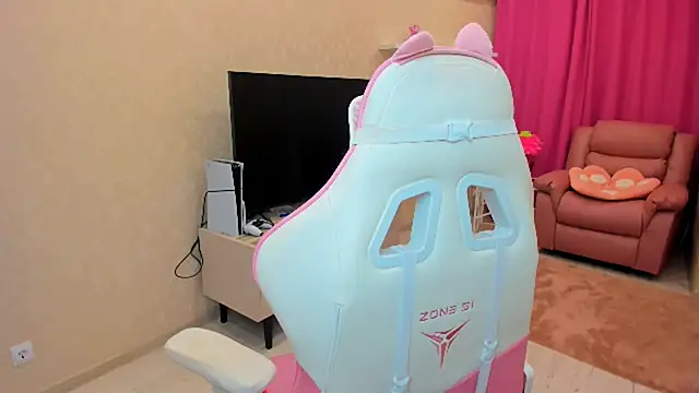 RedLipse online show from December 2, 2025, 2:23 am