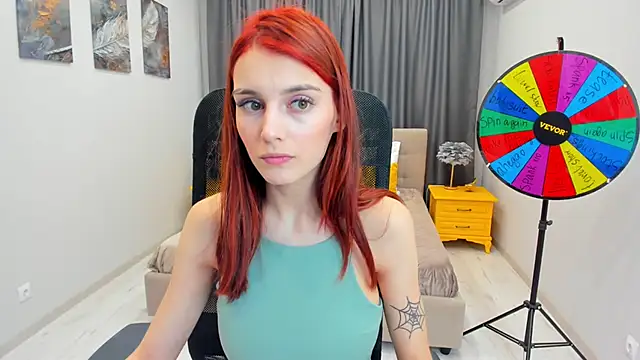 RedLipse online show from February 26, 2025, 5:46 am