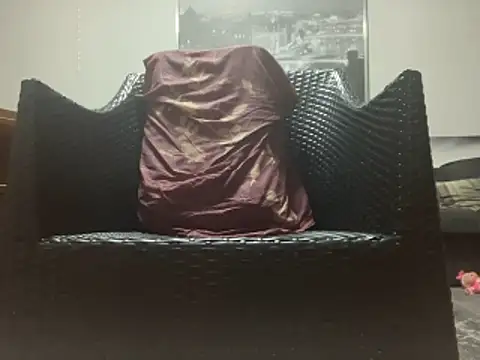 Tyyson03 online show from December 4, 2025, 7:35 pm