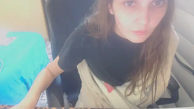 Snapshot of Laco-cO chatting on November 7, 2025, 9:25 am Laco-cO online show from November 7, 2025, 9:25 am