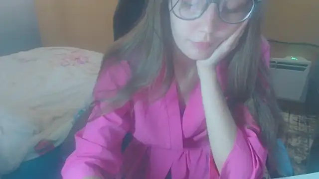 Snapshot of Laco-cO chatting on November 17, 2025, 10:52 am Laco-cO online show from November 17, 2025, 10:52 am