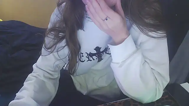 Snapshot of Laco-cO chatting on November 30, 2025, 6:41 pm Laco-cO online show from November 30, 2025, 6:41 pm