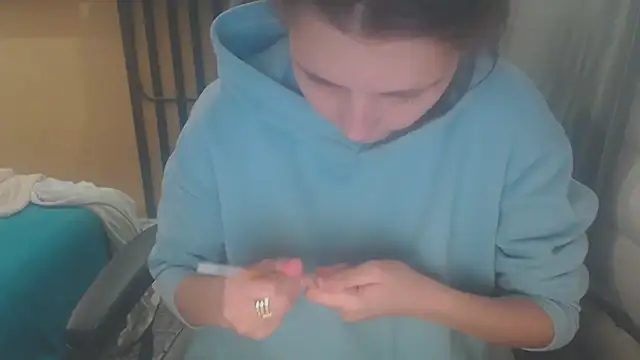 Snapshot of Laco-cO chatting on November 9, 2025, 4:11 pm Laco-cO online show from November 9, 2025, 4:11 pm