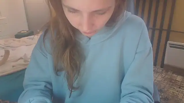 Snapshot of Laco-cO chatting on November 11, 2025, 6:41 am Laco-cO online show from November 11, 2025, 6:41 am