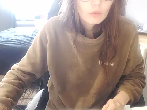 Snapshot of Laco-cO chatting on February 5, 2026, 11:39 am Laco-cO online show from February 5, 2026, 11:39 am