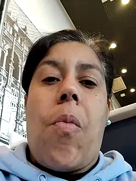 Molly newman6 online show from March 26, 2026, 1:42 pm