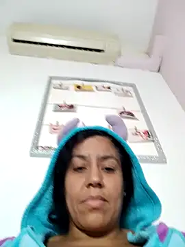 Molly newman6 online show from November 5, 2025, 5:38 pm