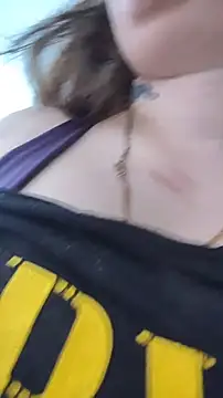 HunnyyLove online show from October 27, 2025, 4:52 pm