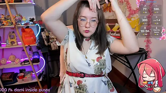 HunnyyLove online show from September 26, 2025, 4:14 pm