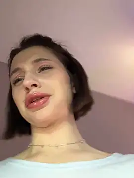 Camilla Railian online show from December 22, 2024, 3:44 pm
