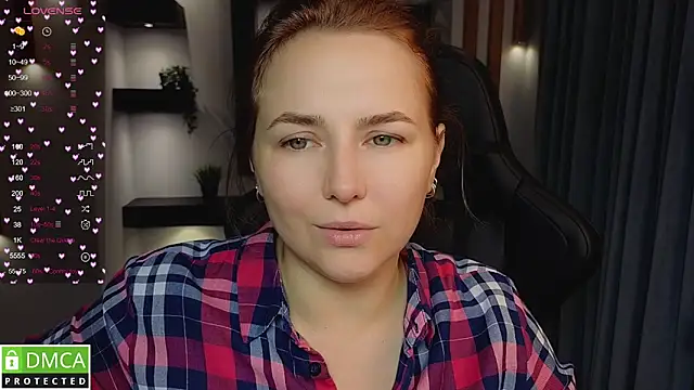 Snapshot of Mira_Mermayd chatting on September 18, 2025, 10:18 am Mira Mermayd online show from September 18, 2025, 10:18 am