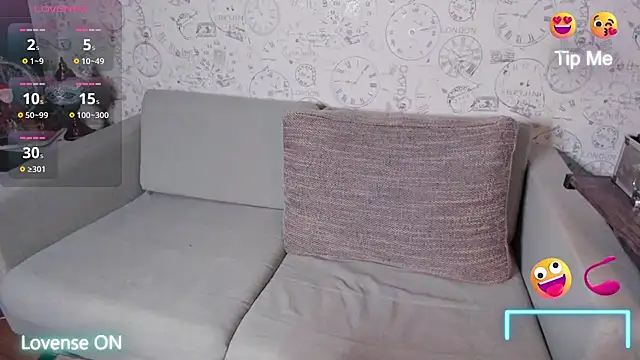 Snapshot of LondonBadGirl chatting on June 20, 2026, 9:20 pm LondonBadGirl online show from June 20, 2026, 9:20 pm