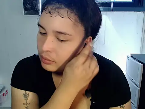 Snapshot of Hardcore_Tgirl chatting on June 22, 2026, 12:38 am Hardcore Tgirl online show from June 22, 2026, 12:38 am
