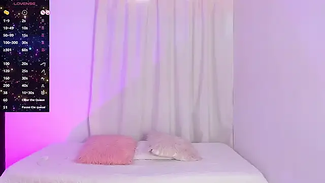 Snapshot of VioletaSotter chatting on March 8, 2025, 12:30 pm VioletaSotter online show from March 8, 2025, 12:30 pm