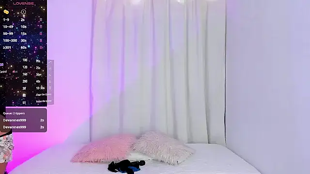 Snapshot of VioletaSotter chatting on March 18, 2025, 12:06 pm VioletaSotter online show from March 18, 2025, 12:06 pm