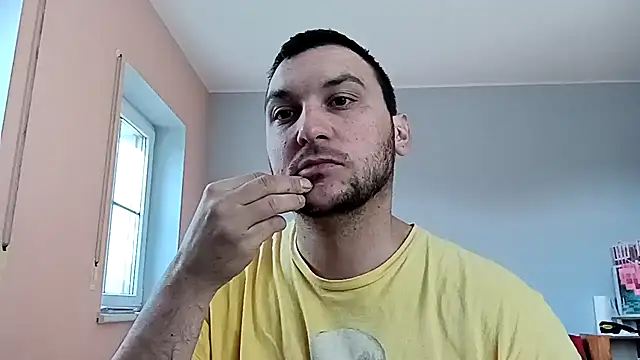 Snapshot of homass3 chatting on September 29, 2025, 8:43 am homass3 online show from September 29, 2025, 8:43 am