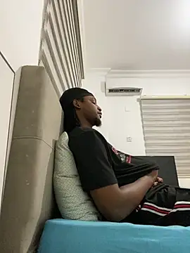 finefinance online show from October 3, 2025, 4:30 pm