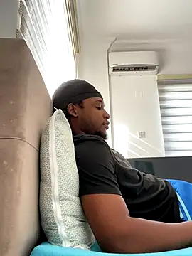 finefinance online show from October 12, 2025, 5:53 am