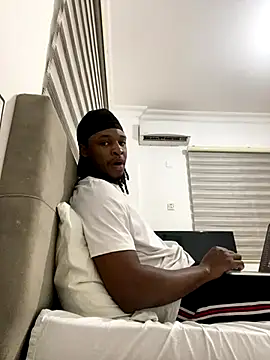 finefinance online show from October 8, 2025, 6:52 pm