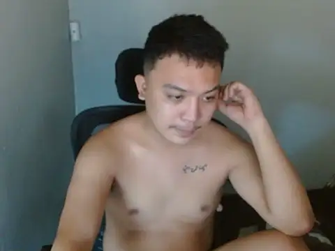 Snapshot of xsweetasian69x chatting on March 3, 2026, 7:15 am xsweetasian69x online show from March 3, 2026, 7:15 am