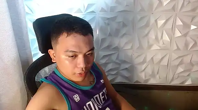 Snapshot of xsweetasian69x chatting on March 14, 2025, 7:15 am xsweetasian69x online show from March 14, 2025, 7:15 am