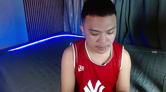 Snapshot of xsweetasian69x chatting on January 27, 2025, 5:37 pm xsweetasian69x online show from January 27, 2025, 5:37 pm