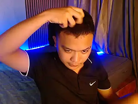 Snapshot of xsweetasian69x chatting on January 15, 2025, 2:45 pm xsweetasian69x online show from January 15, 2025, 2:45 pm