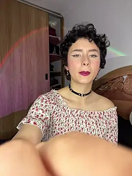 Snapshot of bellaa-w chatting on October 31, 2025, 2:02 pm bellaa-w online show from October 31, 2025, 2:02 pm