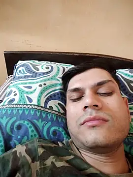 Snapshot of alex78265 chatting on October 7, 2025, 5:08 am alex78265 online show from October 7, 2025, 5:08 am