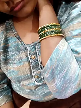 Diya 143 online show from November 24, 2025, 7:58 pm