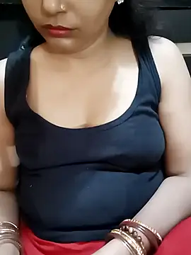 Snapshot of Diya_143 chatting on September 30, 2025, 7:47 am Diya 143 online show from September 30, 2025, 7:47 am