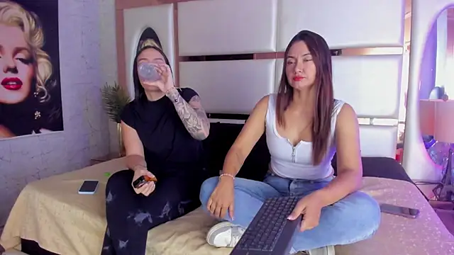 celestestars online show from March 19, 2026, 8:53 pm