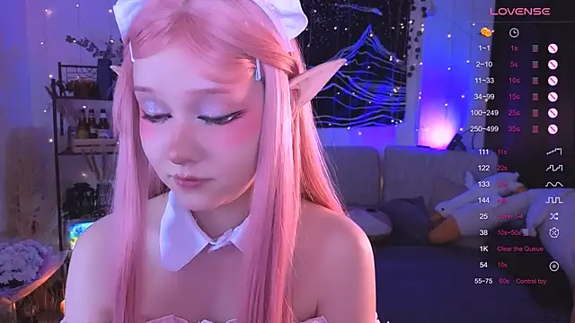 IrmaBell online show from November 13, 2025, 10:13 pm