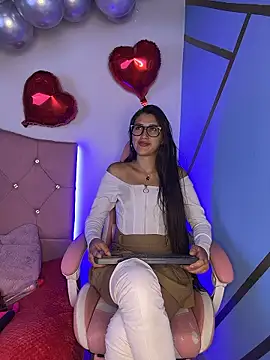 brenda moris01 online show from January 8, 2026, 9:32 pm