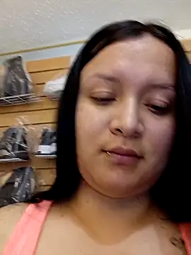 Snapshot of Arisha34 chatting on September 29, 2025, 6:35 pm Arisha34 online show from September 29, 2025, 6:35 pm