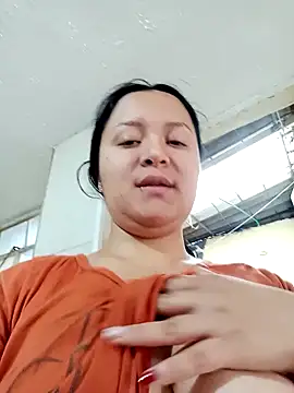 Arisha34 online show from December 22, 2024, 2:27 pm