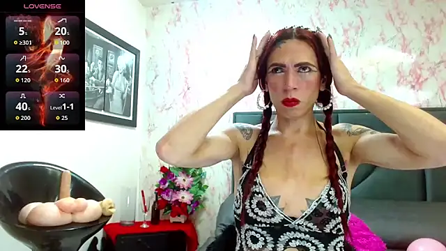 VanessaWolf online show from September 30, 2025, 4:57 pm