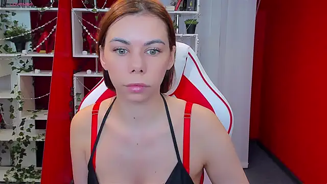 Snapshot of KateCloud chatting on February 25, 2025, 6:01 pm KateCloud online show from February 25, 2025, 6:01 pm