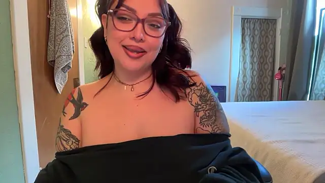 nativepumpkin95 online show from April 4, 2026, 10:49 pm