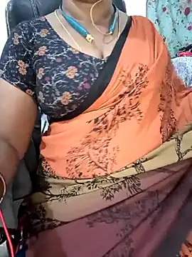 Snapshot of Tamil-hotwife chatting on July 8, 2026, 5:46 pm Tamil-hotwife online show from July 8, 2026, 5:46 pm