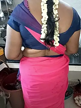 Snapshot of Tamil-hotwife chatting on February 20, 2026, 6:19 am Tamil-hotwife online show from February 20, 2026, 6:19 am