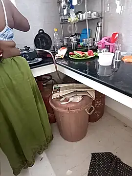 Tamil-hotwife online show from March 3, 2025, 9:02 am