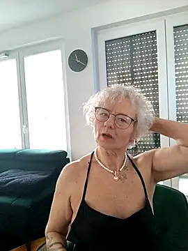 Hot Ann52 online show from February 19, 2025, 10:23 am