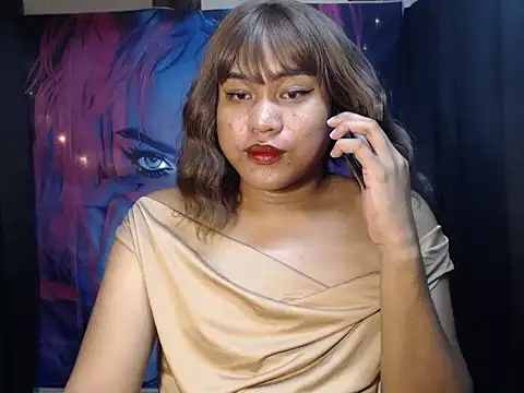 Snapshot of bettina_love chatting on October 31, 2025, 12:13 pm bettina love online show from October 31, 2025, 12:13 pm