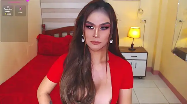 SilestinaMoore online show from March 6, 2025, 1:48 am