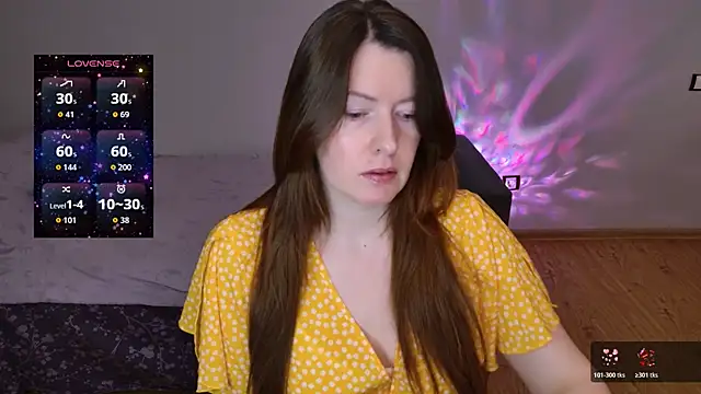 Snapshot of Kira_land chatting on October 24, 2025, 7:57 pm Kira land online show from October 24, 2025, 7:57 pm